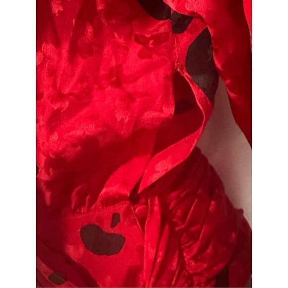 Beautiful women Vintage 1980s red with black Polka Dots | Made in HONG KONG by L - Picture 3 of 9